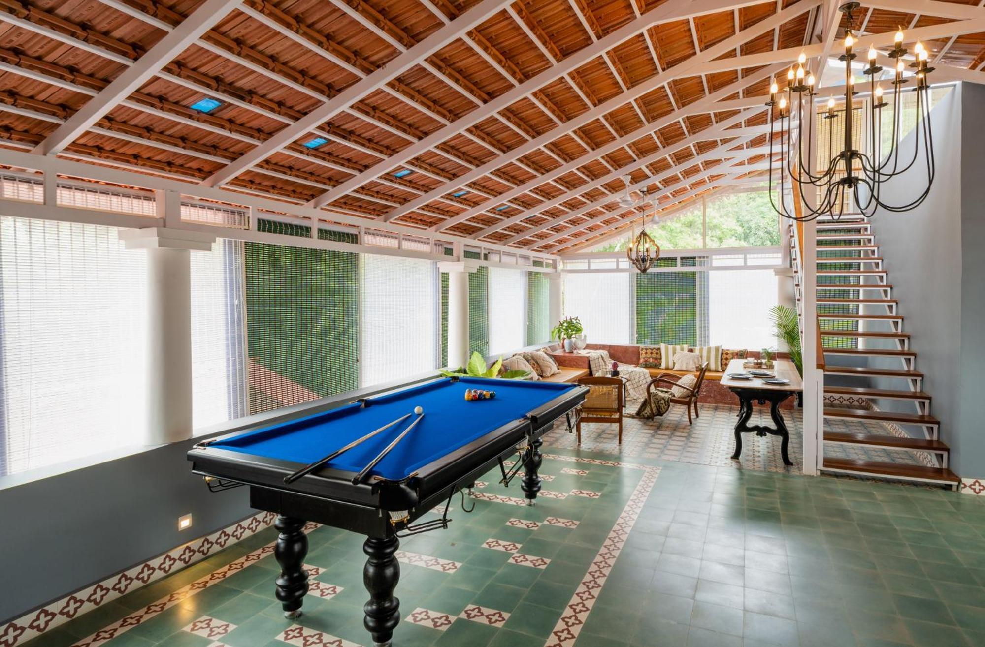 Elivaas 5 Bhk With Pvt Pool, Entertainment Room & Glass House - Bludoor Marmagao Екстериор снимка